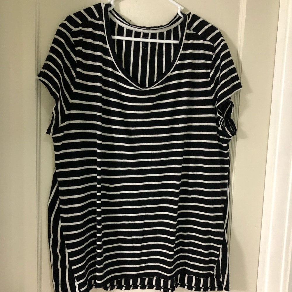 XXL Black and white stripped Ann Taylor shirt